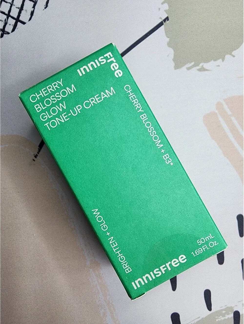 InnisFree - Cherry Blossom Glow Tone-Up Cream - Brighten & Glow - 1.69 Oz